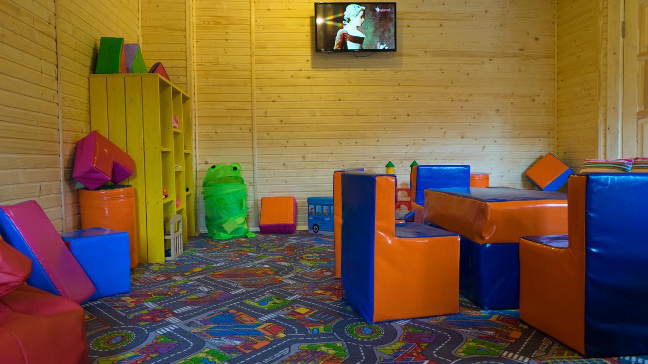 Family Hotel Kaskad バコヴェル エクステリア 写真